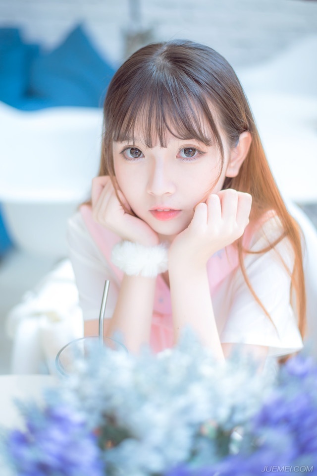 有人闻言匆匆离开去请吕蒙。